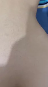 瘦小男无套后入清纯妹子